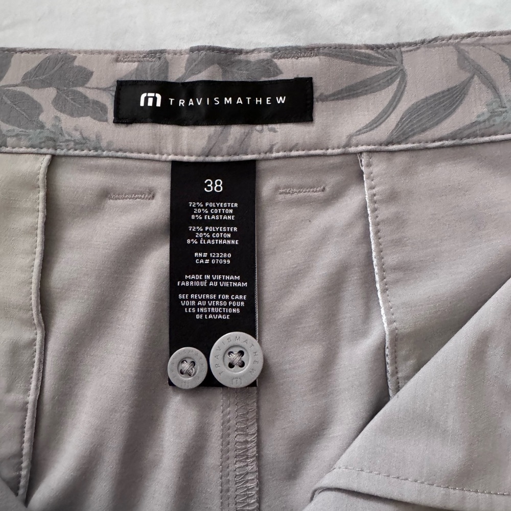Travis Mathew Gray Patterned Athletic Shorts - image 2
